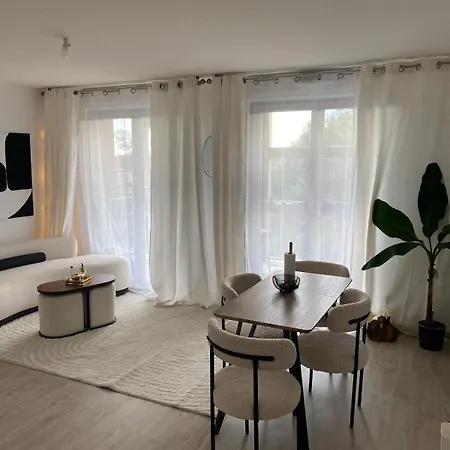 Beautiful Strasbourg Apartment, 2 High Standing * Ostwald