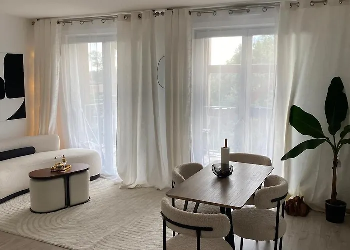 Beautiful Strasbourg Apartment, 2 High Standing * Ostwald